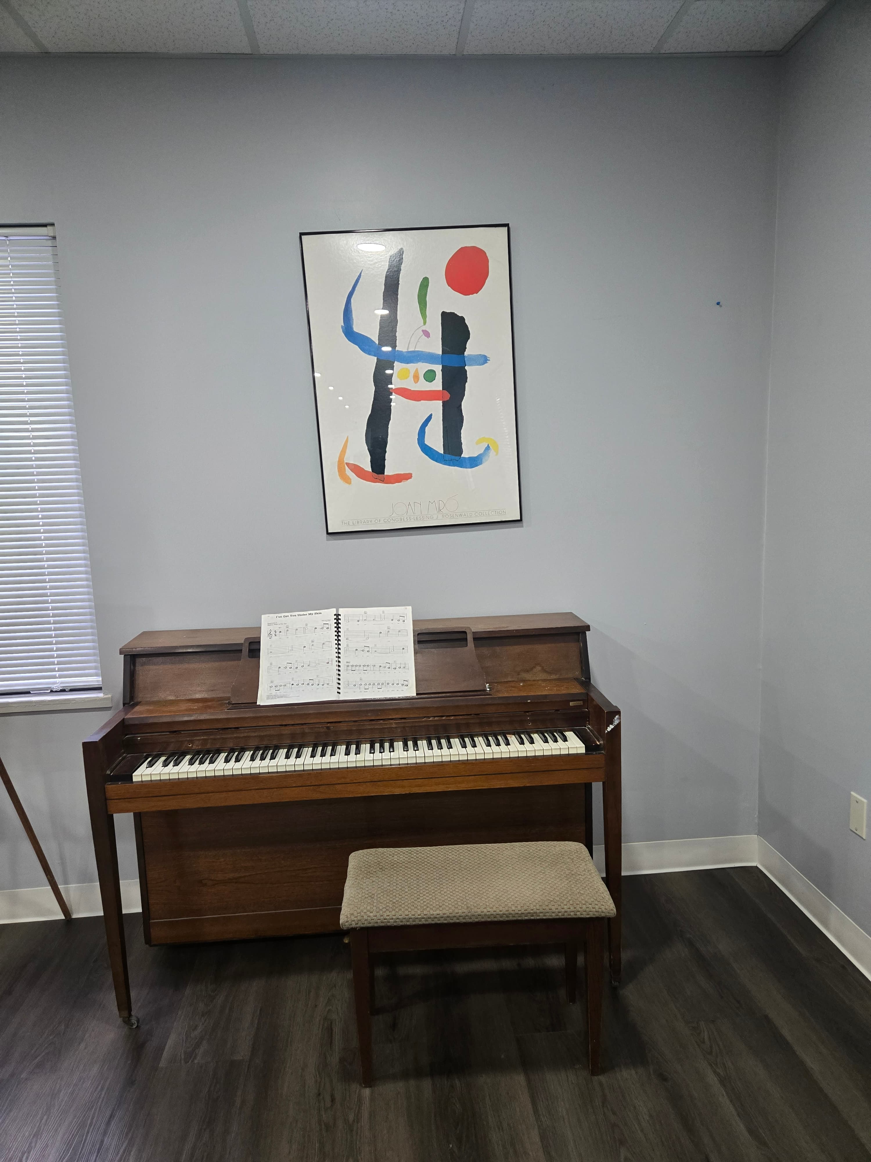 Vebcom Healthcare Facility